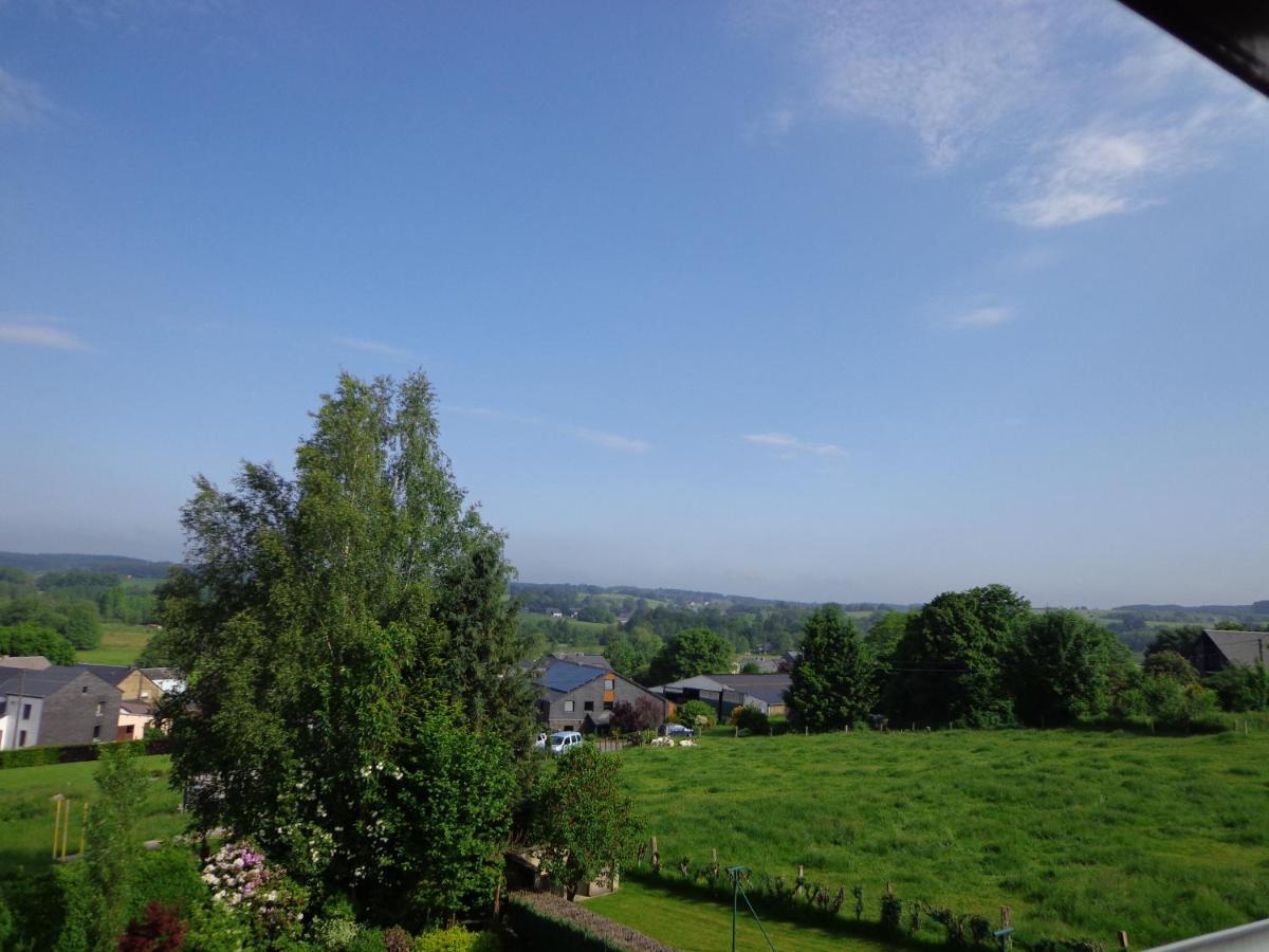 Le Chant Du Merle Neufchâteau Exteriér fotografie